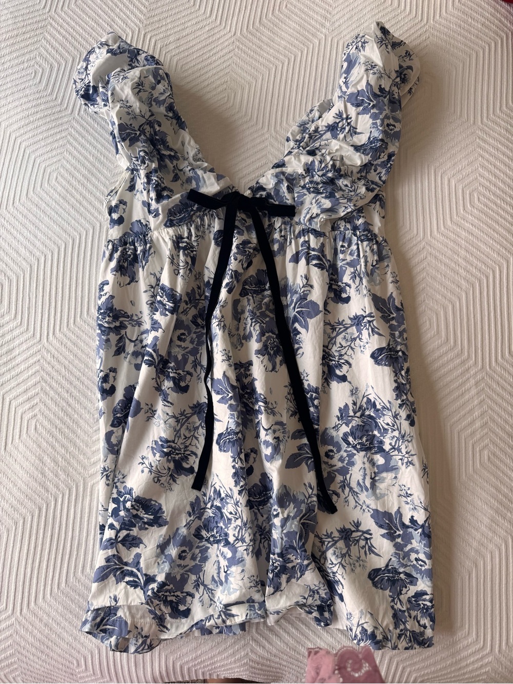 o.p.t Ruffled Floral Camisole Dress in White and Blue with Tie Front